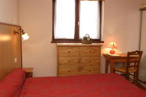 фото отеля Hotel Bellevue Thollon-les-Memises