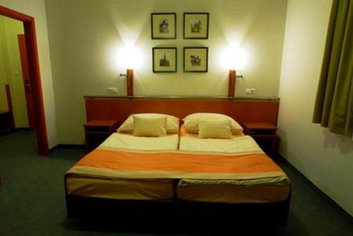 фото отеля City Hotel Miskolc