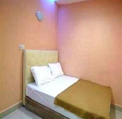 фото отеля Nilai Budget Hotel