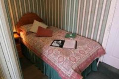 фото отеля Camellia Lodge Guest House