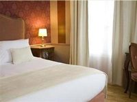 Hotel Eiffel Trocadero