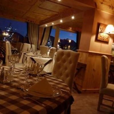 фото отеля Hotel Au Chamois d'Or Huez