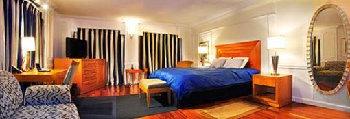 фото отеля White House Inn on The Bay