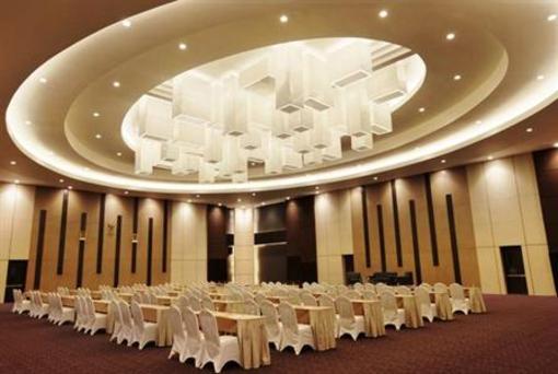 фото отеля Hotel Santika Tasikmalaya