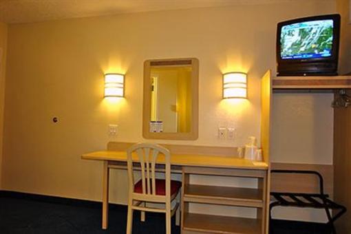 фото отеля Motel 6 Portsmouth