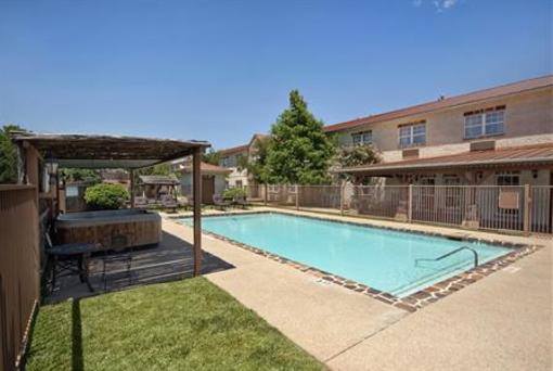 фото отеля Best Western Hotel Fredericksburg (Texas)