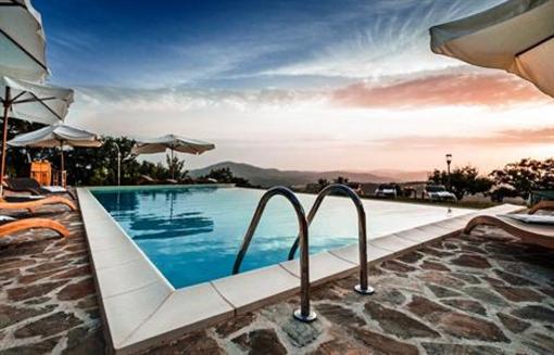 фото отеля Nikis Resort