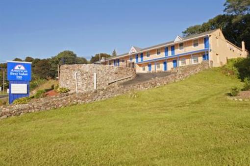 фото отеля Americas Best Value Inn Danbury