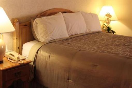 фото отеля International Hotel Lynnwood