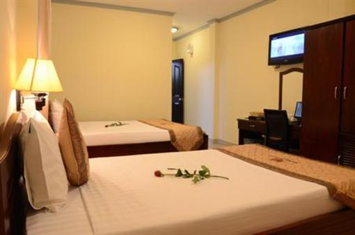 фото отеля Beautiful Saigon Hotel 2