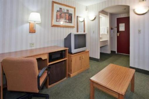 фото отеля Holiday Inn Express Frazer Malvern