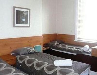 фото отеля The Lodge Bournemouth