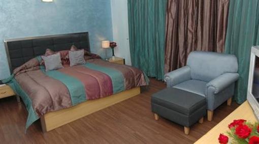 фото отеля Piccadily Hotel Lucknow