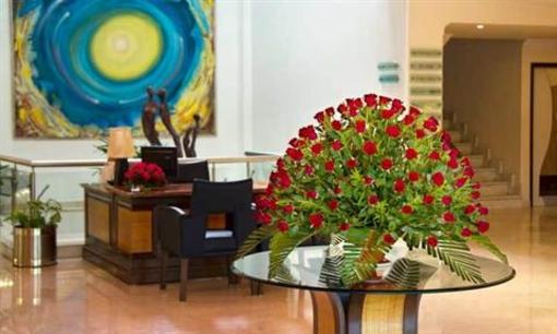 фото отеля Piccadily Hotel Lucknow