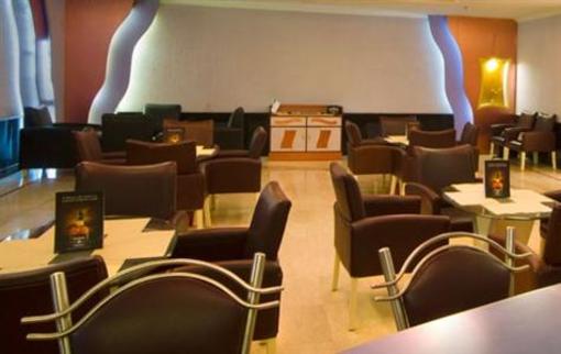фото отеля Piccadily Hotel Lucknow