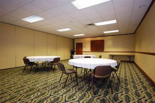 фото отеля BEST WESTERN Savannah Gateway
