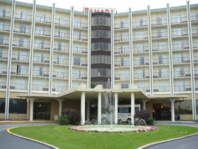 фото отеля The Clarion Hotel and Conference Center