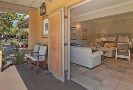 фото отеля Schulphoek Seafront Guesthouse Hermanus