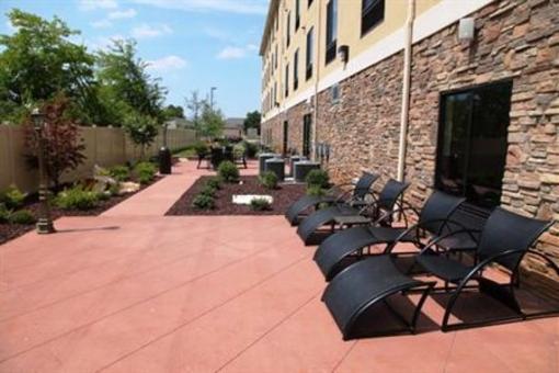 фото отеля Holiday Inn Express & Suites Huntsville-Madison