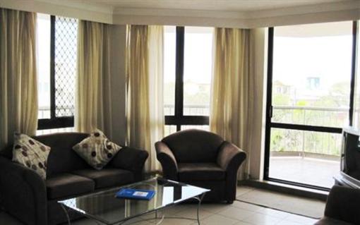 фото отеля Beach Palms Holiday Apartments