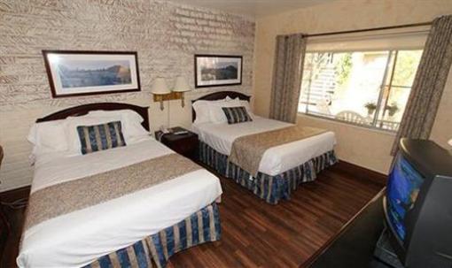 фото отеля Hollywood Downtowner Inn