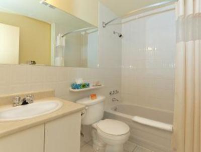 фото отеля Howard Johnson Inn Rigaud