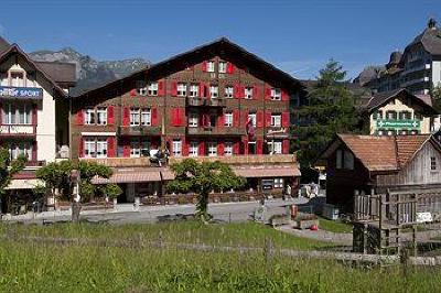 фото отеля Chalet Hotel Bernerhof Wengen