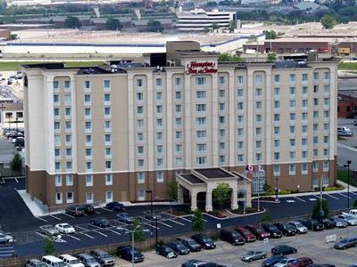 фото отеля Hampton Inn & Suites Toronto Airport