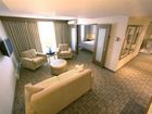 фото отеля International Hotel Suites Calgary