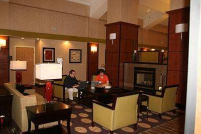 фото отеля Hampton Inn & Suites Merriam
