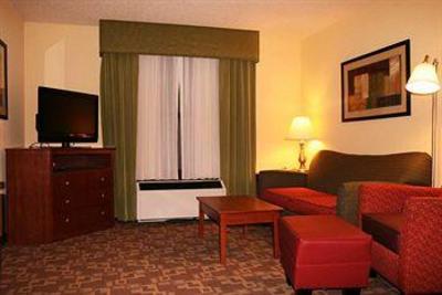 фото отеля Hampton Inn & Suites Merriam