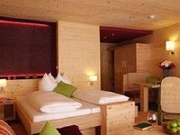 Almhotel Forsthofalm