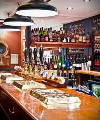 фото отеля Finnygook Inn Torpoint