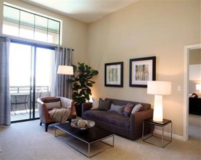 фото отеля Bridgepointe Apartments San Mateo