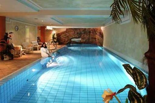 фото отеля Schweizerstuben Hotel