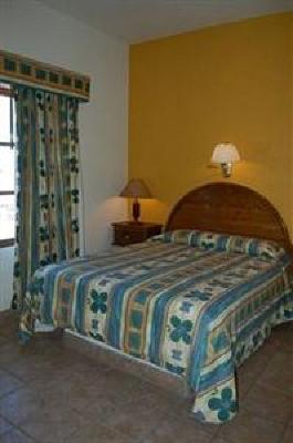 фото отеля Hacienda Suites Loreto