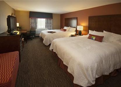 фото отеля Hampton Inn & Suites Wichita-Northeast