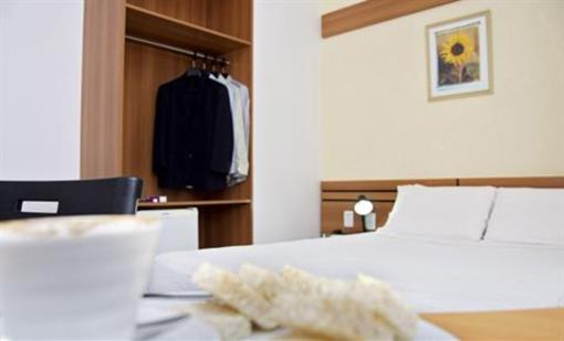 фото отеля Hotel Delcas