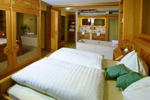 фото отеля Thermen Hotel Apollo Bad Fussing