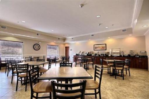фото отеля Best Western Louisa