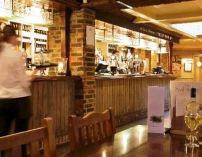 фото отеля The Bridge Hotel Chertsey