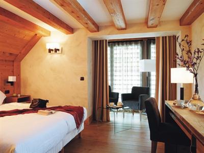фото отеля Les Alisiers Hotel Lapoutroie