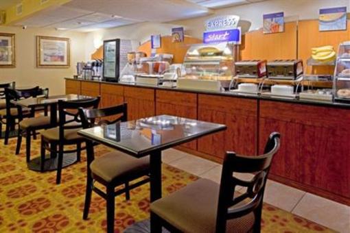 фото отеля Holiday Inn Express Ramsey-Mahwah