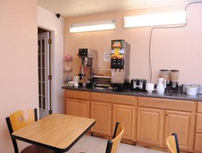 фото отеля Super 8 Motel Richmond Chester (Virginia)