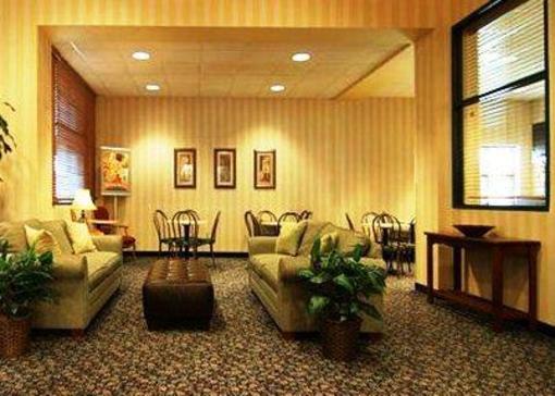 фото отеля Sleep Inn Lake Wright
