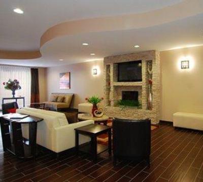 фото отеля Comfort Suites Covington