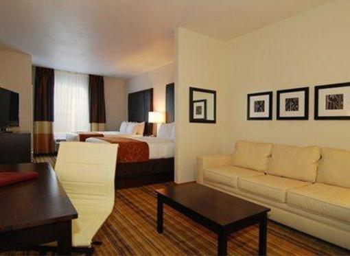 фото отеля Comfort Suites Covington
