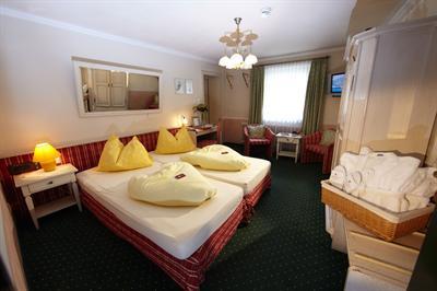 фото отеля Romantikhotel Zell Am See