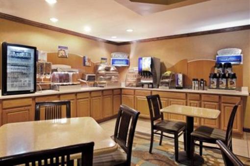 фото отеля Holiday Inn Express Tuscola