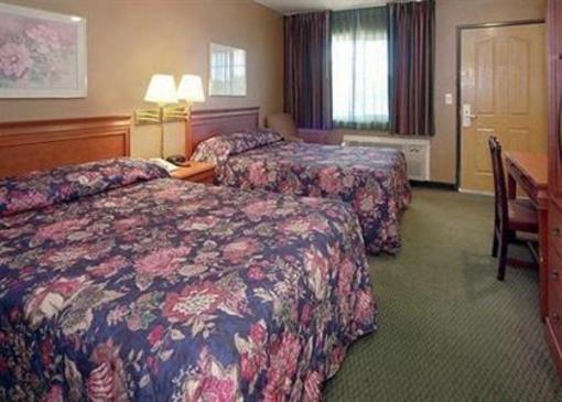фото отеля Gilroy Inn